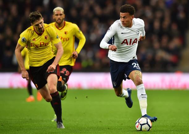 在这个背景 在这个背景