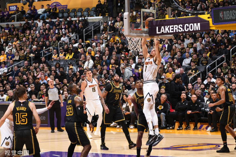 哈兰德女友 哈兰德女友